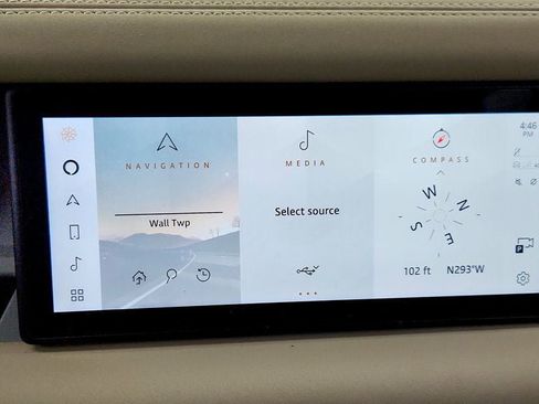 Used 2023 Land Rover Defender 110 X-Dynamic SE image 19