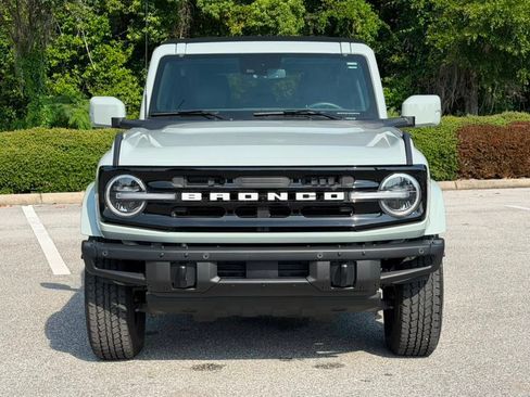 Used 2024 Ford Bronco Outer Banks AWD/4WD image 8