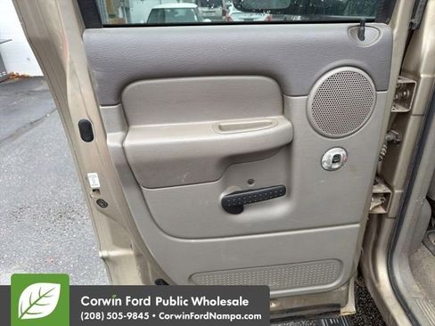 Used 2004 Dodge Ram 2500 Truck SLT w/ Trailer Tow Group image 16