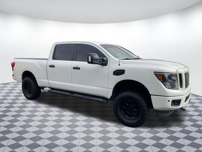 Used 2019 Nissan Titan SL w/ Midnight Edition