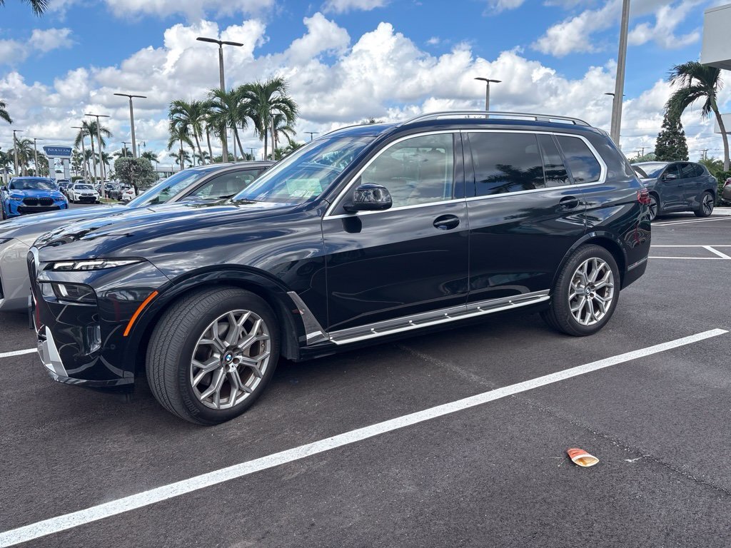 Certified 2024 BMW X7 xDrive40i w/ Climate Comfort Package AWD/4WD image 10