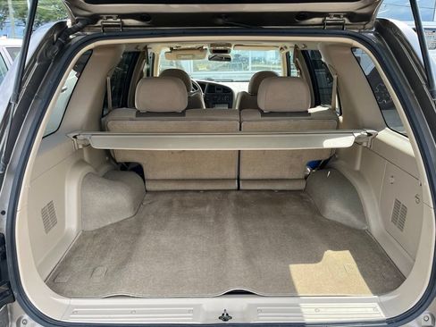 Used 2001 Nissan Pathfinder SE AWD/4WD image 10