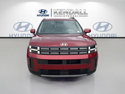 Used 2024 Hyundai Santa Fe SEL FWD image 2