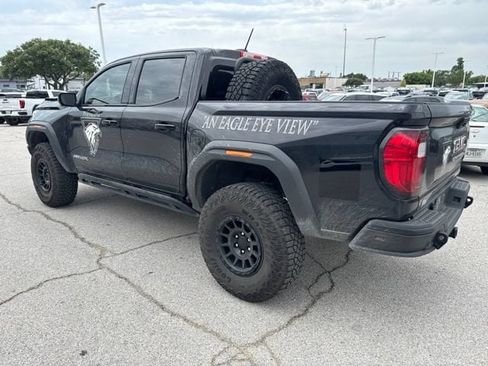 Used 2026 GMC Canyon AT4X w/ AT4X AEV Edition AWD/4WD image 4