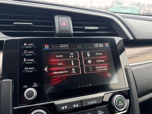 Used 2019 Honda Civic EX-L image 18