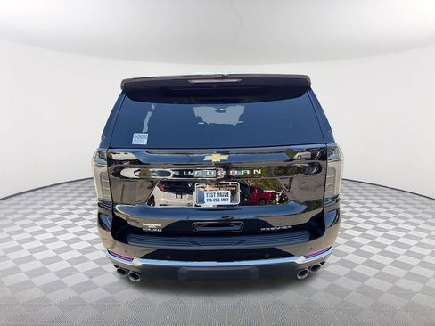 Used 2025 Chevrolet Suburban Premier w/ Sun And Tow Package RWD image 6