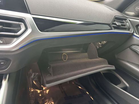 Used 2023 BMW M4 xDrive Competition image 33