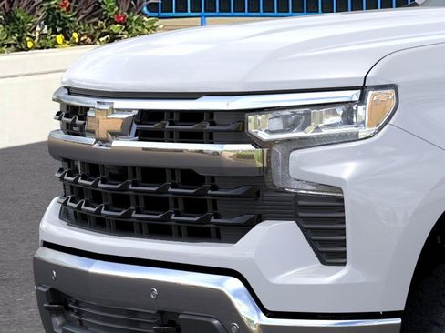 New 2026 Chevrolet Silverado 1500 LT w/ Z71 Off-Road Package AWD/4WD image 13