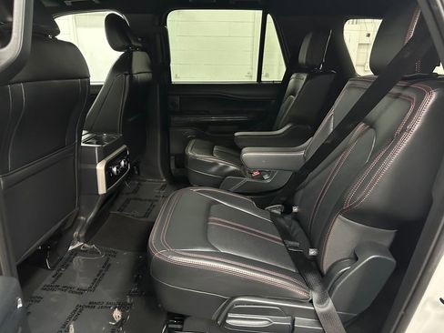 Used 2024 Ford Expedition Max Limited AWD/4WD image 21