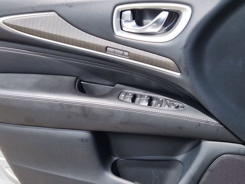 Used 2019 INFINITI QX60 Luxe w/ Essential Package FWD image 22