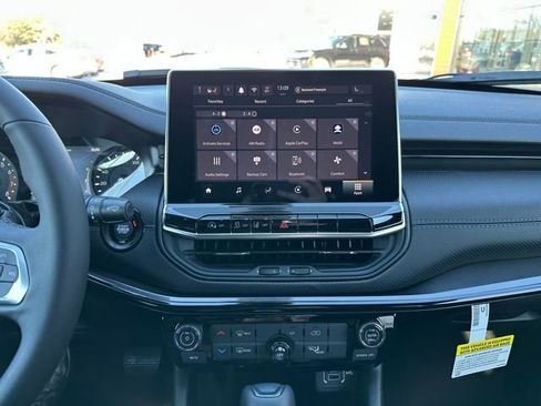 New 2026 Jeep Compass Latitude AWD/4WD image 34