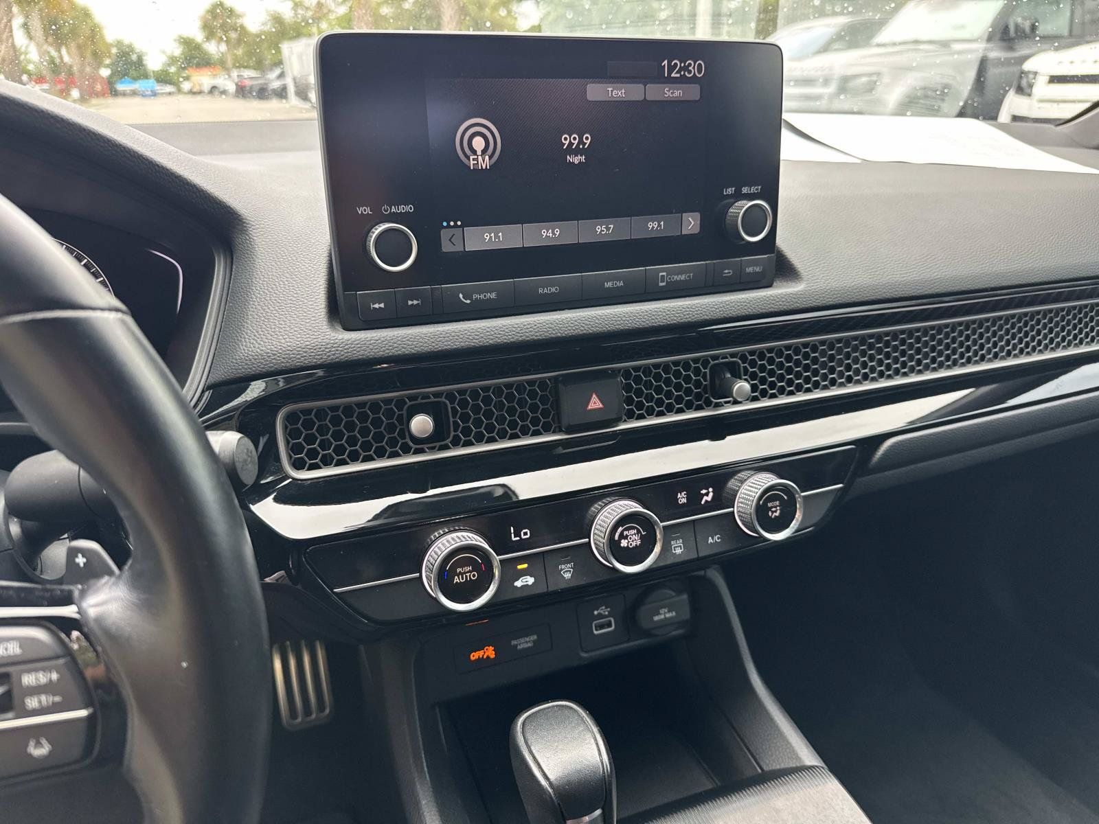 Used 2022 Honda Civic Sport image 23
