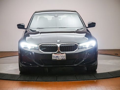 Certified 2023 BMW 330i Sedan w/ Convenience Package RWD image 7