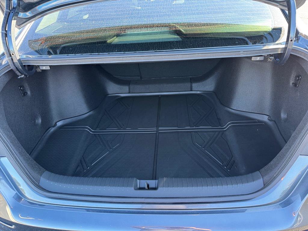 Used 2025 Honda Accord SE image 10