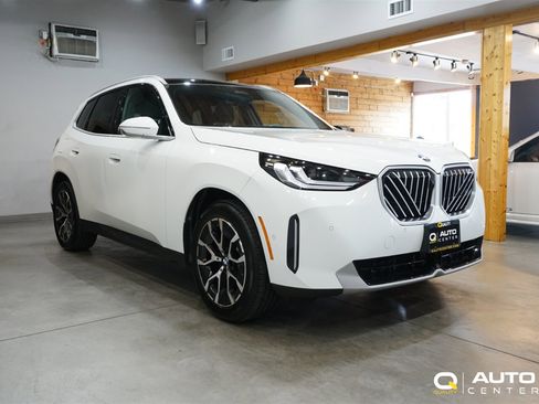 Used 2025 BMW X3 xDrive30i image 3