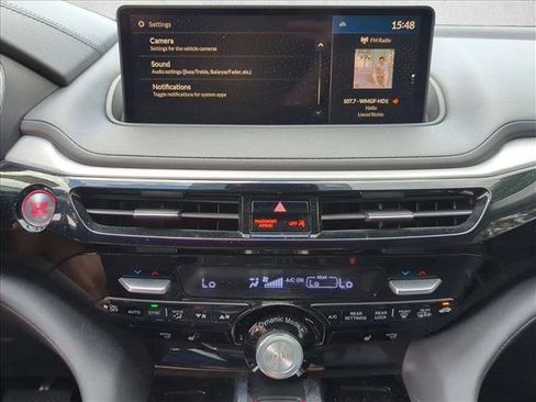 Used 2023 Acura MDX SH-AWD w/ Technology Package image 11