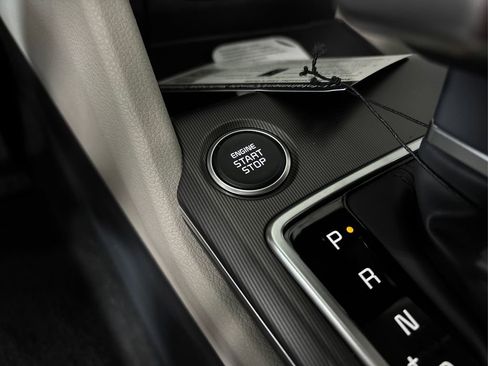 New 2026 Kia Sportage EX image 30