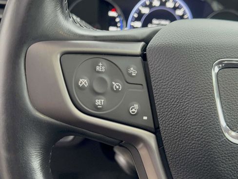 Used 2021 GMC Acadia AT4 w/ Technology Package image 15