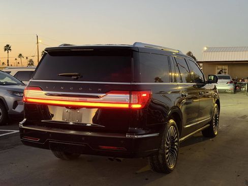 Used 2020 Lincoln Navigator L Black Label image 10