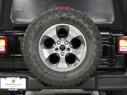 Used 2022 Jeep Wrangler Unlimited Sport AWD/4WD image 23