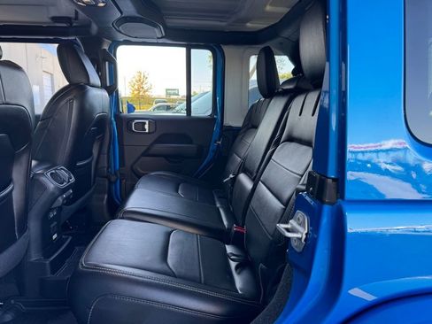 Used 2021 Jeep Wrangler Unlimited Sahara w/ Cold Weather Group image 25