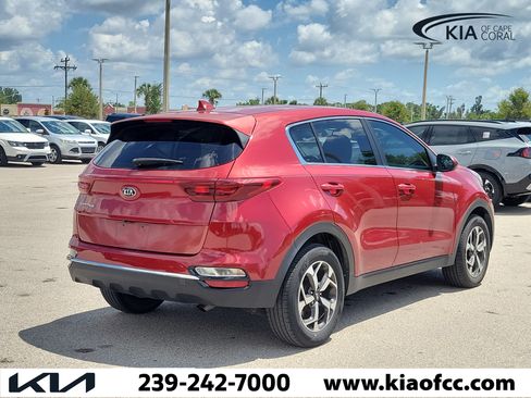 Used 2022 Kia Sportage LX FWD image 6