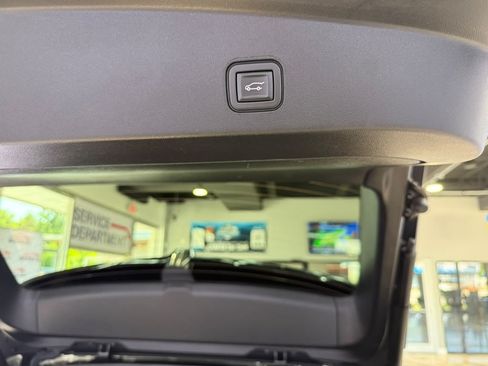 Used 2024 Cadillac Lyriq Tech w/ Driver Assist Package AWD/4WD image 49