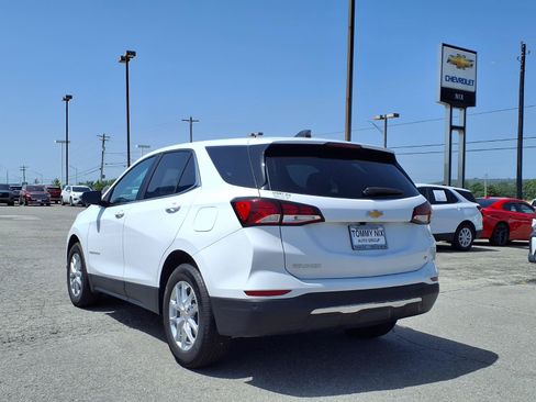 Used 2024 Chevrolet Equinox LT w/ LPO, Floor Liner Package FWD image 20