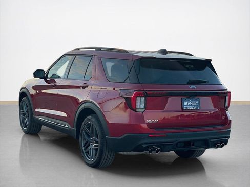 New 2026 Ford Explorer ST w/ Sun And Sound Package image 5