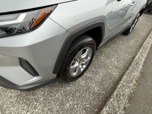 Certified 2025 Toyota RAV4 XLE AWD/4WD image 8