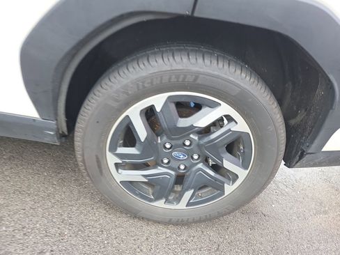 Certified 2025 Subaru Forester Limited AWD/4WD image 7