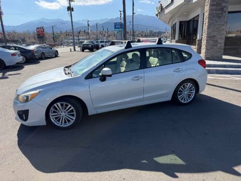Used 2013 Subaru Impreza 2.0i Limited image 4
