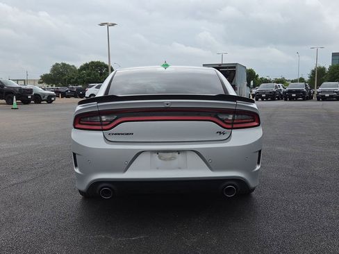 Used 2023 Dodge Charger R/T w/ Blacktop Package RWD image 5