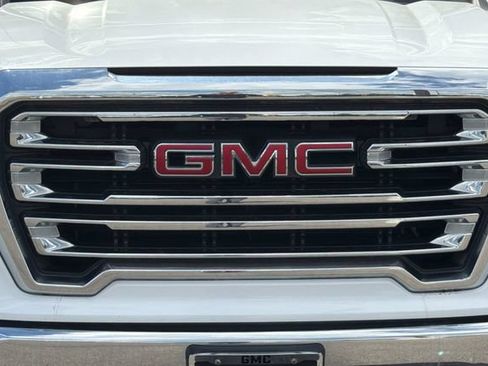 Used 2019 GMC Sierra 1500 SLT AWD/4WD image 45
