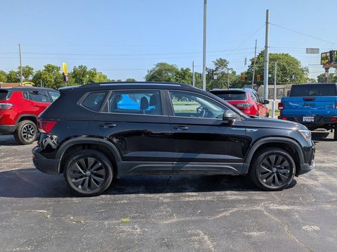 Used 2024 Volkswagen Taos S FWD image 9
