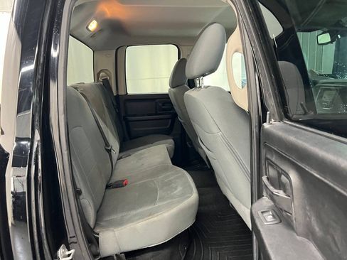 Used 2014 RAM 1500 Express w/ Black Ram 1500 Express Group AWD/4WD image 10