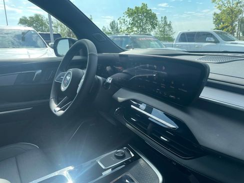 New 2026 Buick Enclave Sport Touring w/ Power Package FWD image 31