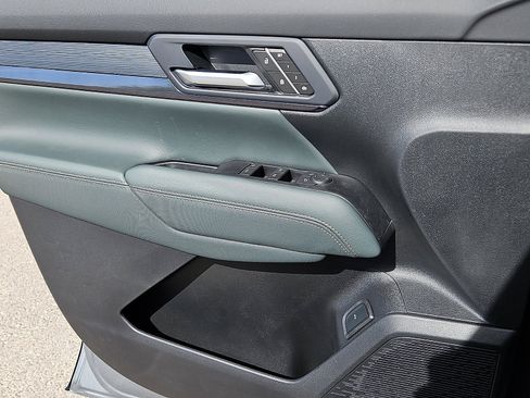 New 2026 GMC Terrain AT4 w/ Convenience Package III image 13