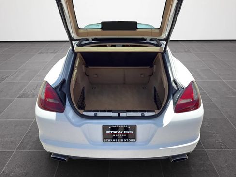 Used 2011 Porsche Panamera 4 AWD/4WD image 33