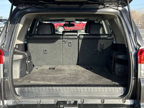 Used 2011 Toyota 4Runner Limited image 28