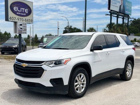 Used 2020 Chevrolet Traverse LS FWD image 1