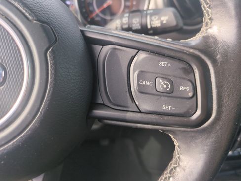 Used 2021 Jeep Wrangler Unlimited Sport image 14