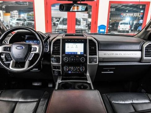 Used 2020 Ford F350 Lariat w/ Lariat Value Package AWD/4WD image 14