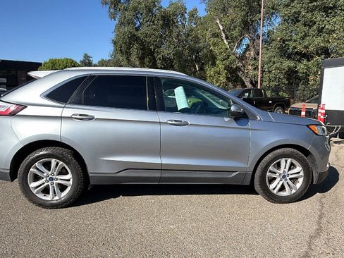Used 2020 Ford Edge SEL AWD/4WD image 4