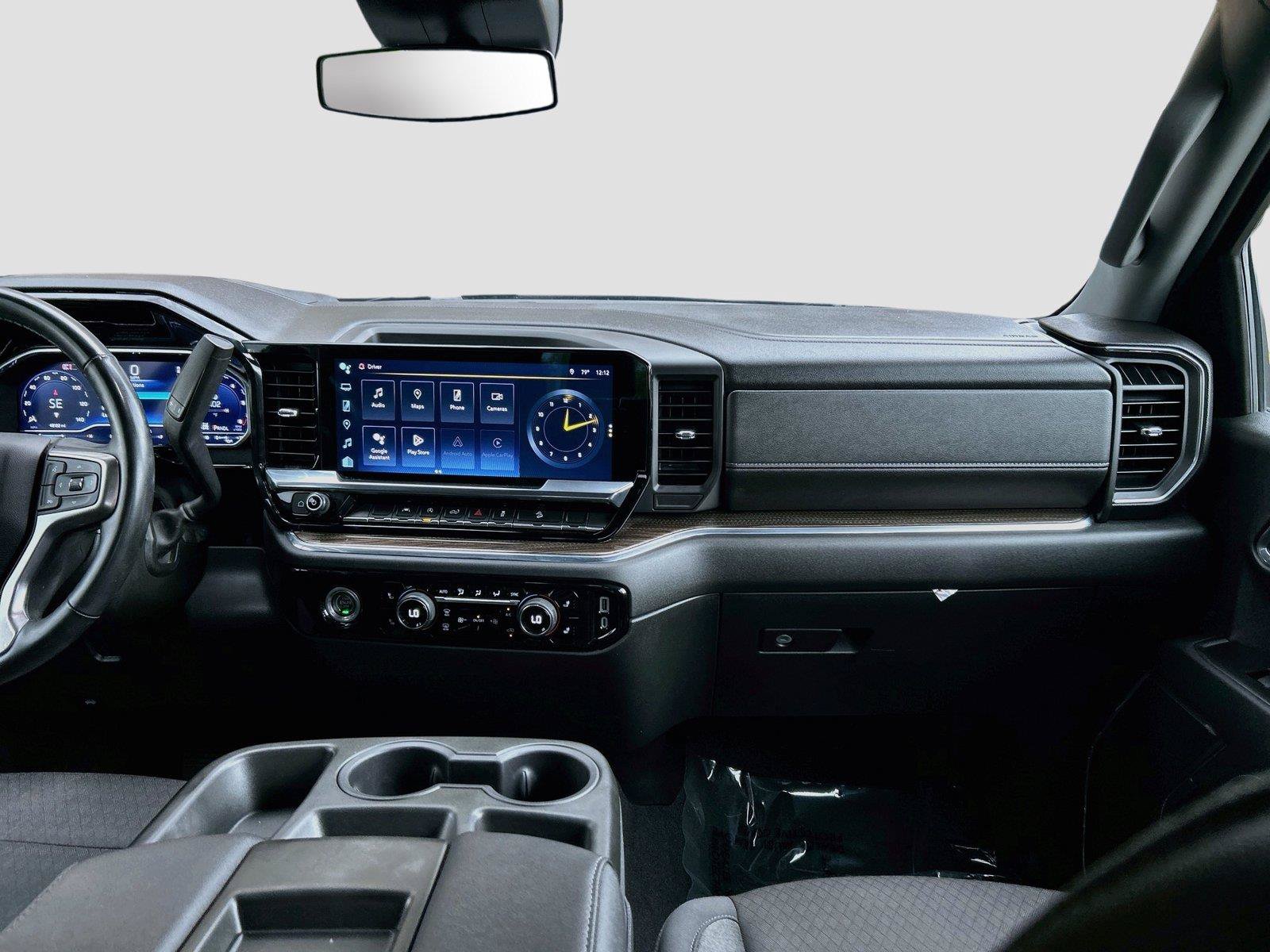Used 2024 Chevrolet Silverado 1500 LT AWD/4WD image 18