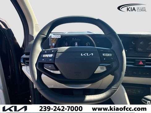 New 2026 Kia Sportage EX FWD image 37