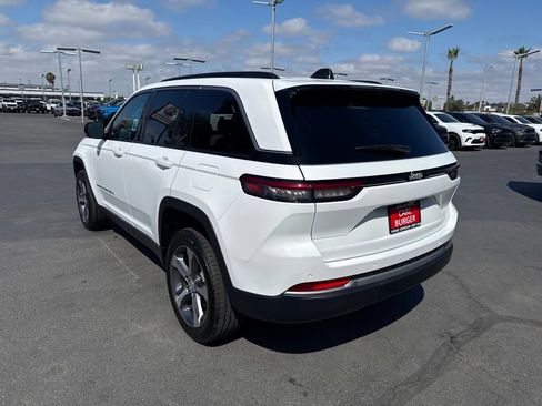 Used 2026 Jeep Grand Cherokee Limited w/ Luxury Tech Group II RWD image 5