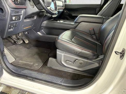 Used 2022 Ford Expedition Max Limited RWD image 11