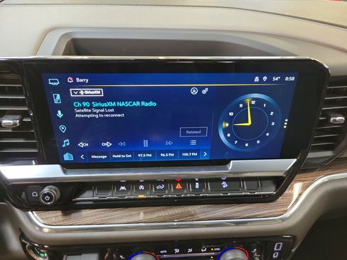 Used 2022 Chevrolet Silverado 1500 RST w/ Convenience Package II image 15