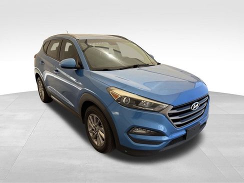 Used 2016 Hyundai Tucson SE w/ Option Group 02 FWD image 7